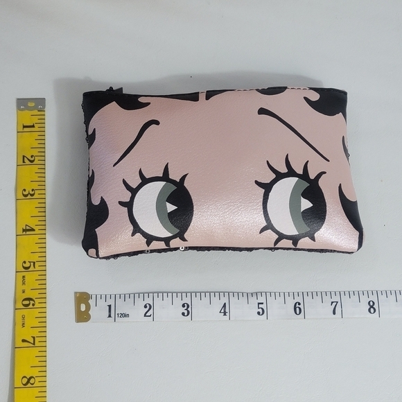 BETTY BOOP IPSY COSMETIC BAG - Picture 4 of 9